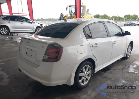 2010 Nissan Sentra 2.0Sr from USA, damaged, VIN 3N1AB6AP1AL640075